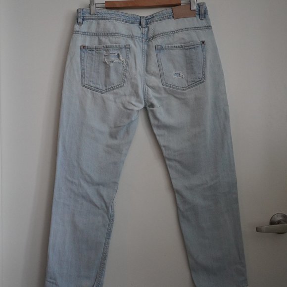 Zara destroyed jeans, boyfriend style - Picture 2 of 16